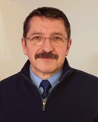 Photo of Dr. Cristian Suteanu